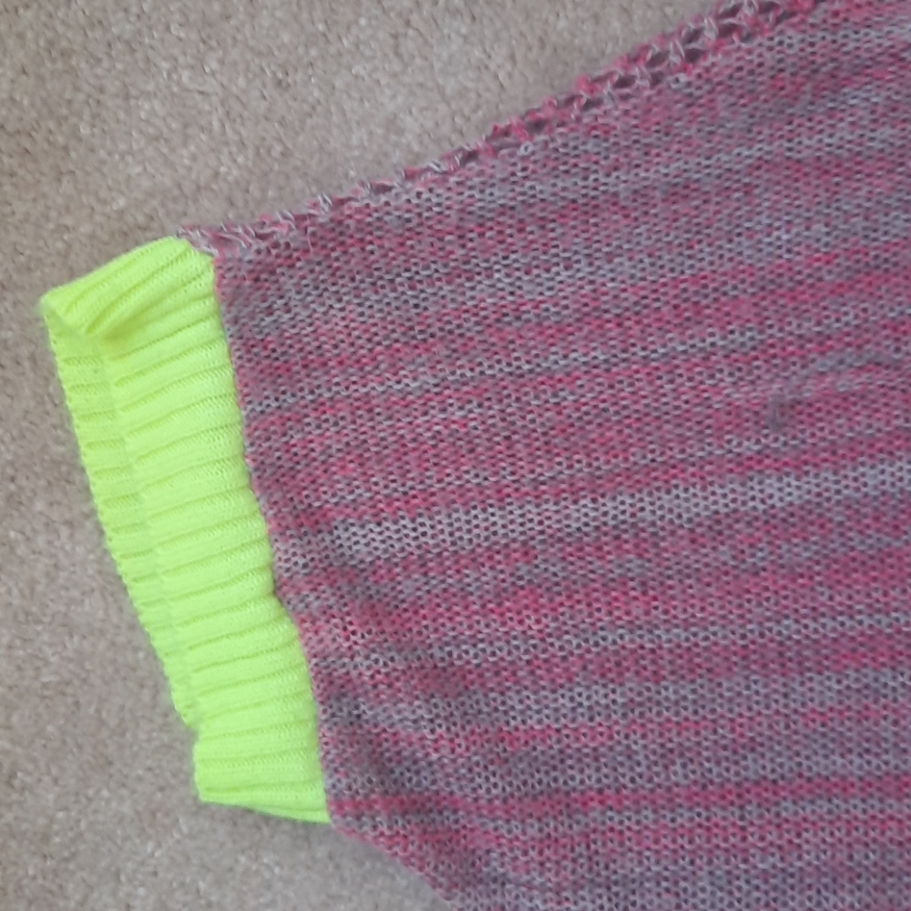 Sweater‎ - Picture 3 of 7